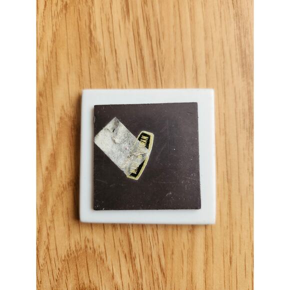 Lot of 2 Ceramic Tile Magnets Big Sky Montana & Christmas Window Holiday Gift - Picture 8 of 8